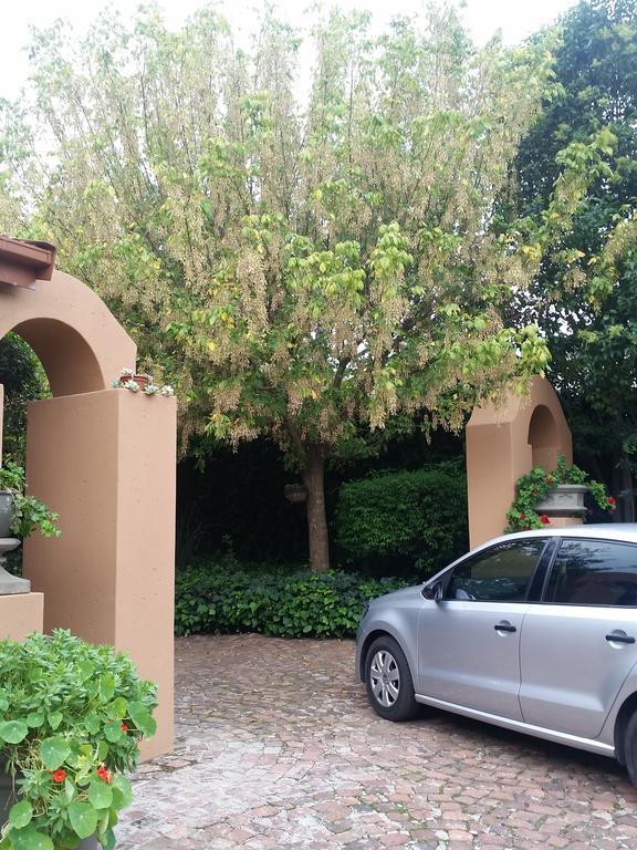 Izimbali Lodge And Restaurant Ermelo Exterior foto